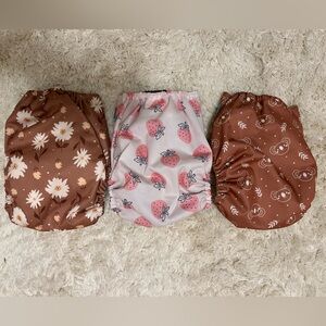 Set of 3 Reusable Diapers (2 pockets, 1 AIO)